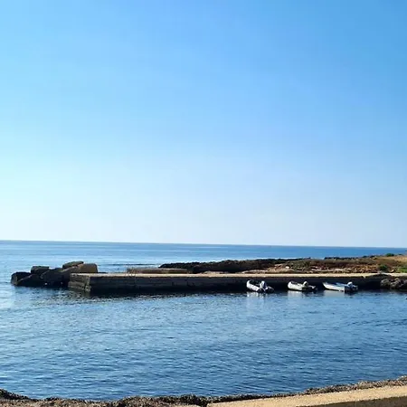 Il Cortile Sul Mare بيت للعطل